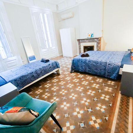 Private Rooms By Plaza Catalunya Barcelona Kültér fotó